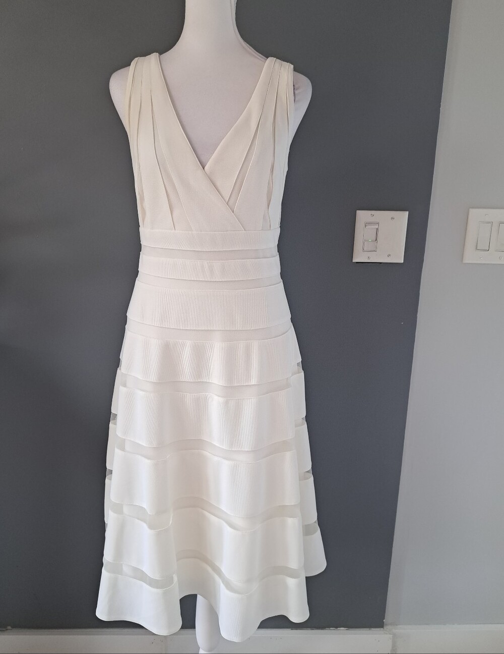 NWT WHBM Women's Ivory V-Neck Tiered A-Line Dress Mesh Inserts